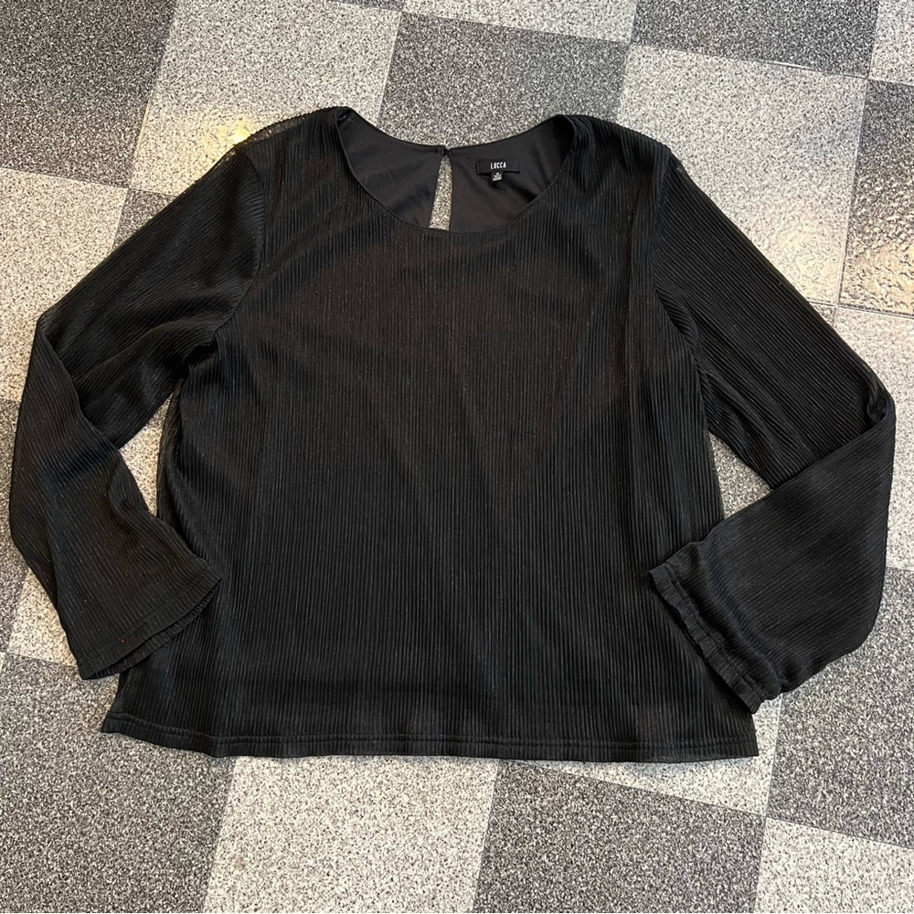 ❤️3/$15 Lucca Women's Pleated Long Sleeve Blouse, M - Picture 2 of 7